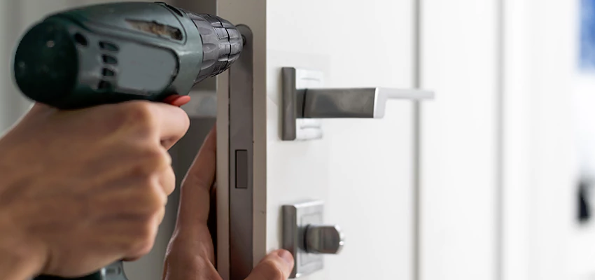 Locksmith For Lock Replacement Near Me in Ladera Heights, CA
