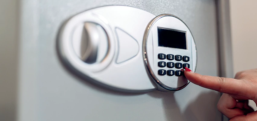 Jewelry Safe Cracking in Ladera Heights, California