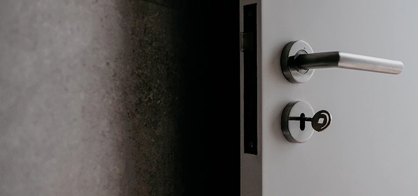 Front Door Handle Repair And Installation in Ladera Heights, CA